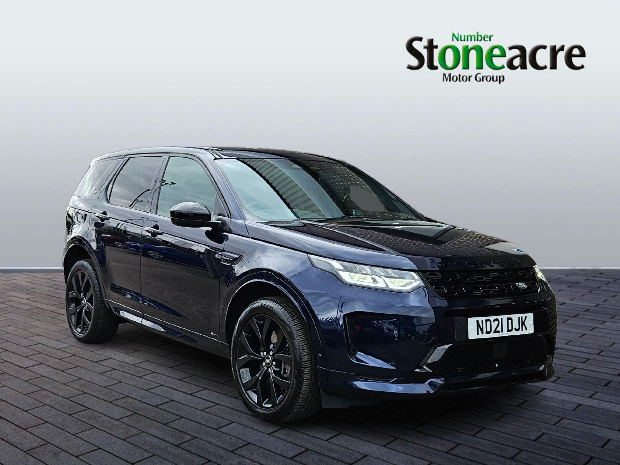 Land Rover Discovery Sport Image 1