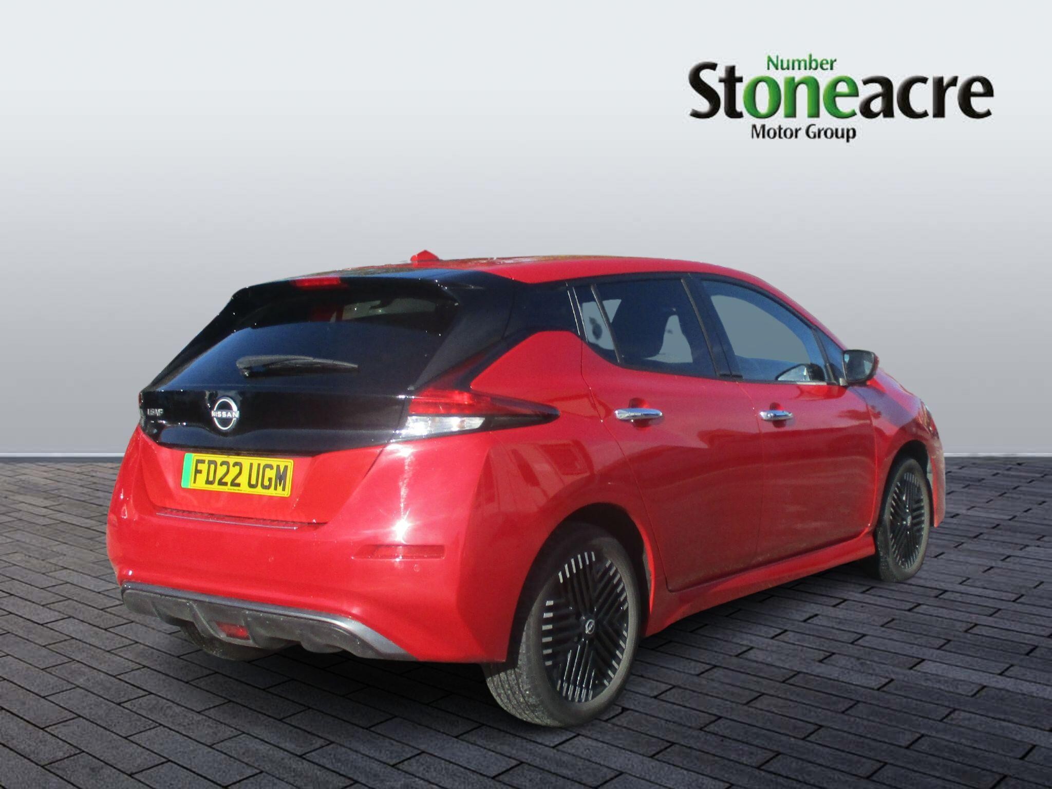 Nissan LEAF Image 3