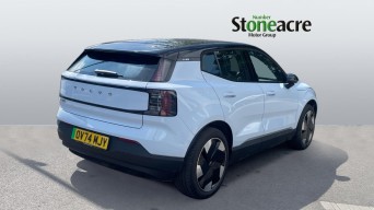 Volvo EX30 Twin Performance 69kWh Plus Auto AWD 5dr OV74MJY Image 2