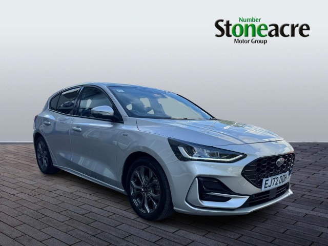 Ford Focus 1.0T EcoBoost ST-Line Style Euro 6 (s/s) 5dr EJ72ODH Image 1