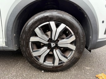 Dacia Sandero Stepway Stepway Prestige TCe 90 Auto NV22UNX Image 3