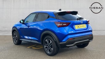 Nissan Juke 1.6 N-Connecta Auto Euro 6 5dr OW24MVZ Image 3