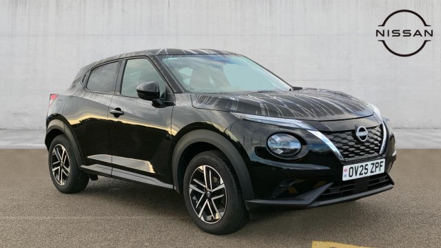 Nissan Juke 1.6 N-Connecta Auto Euro 6 5dr OV25ZPF Image 1
