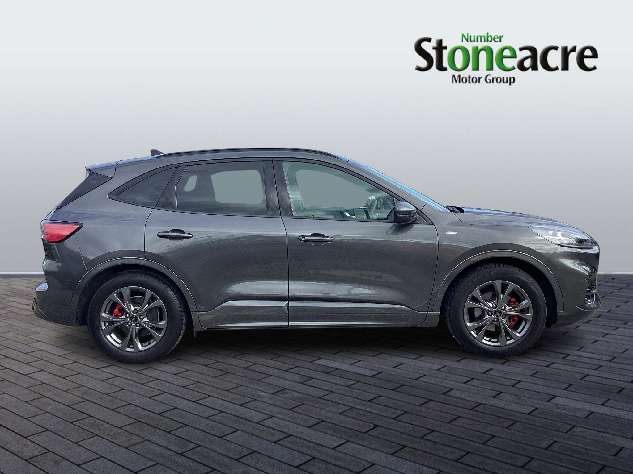 Ford Kuga Image 2