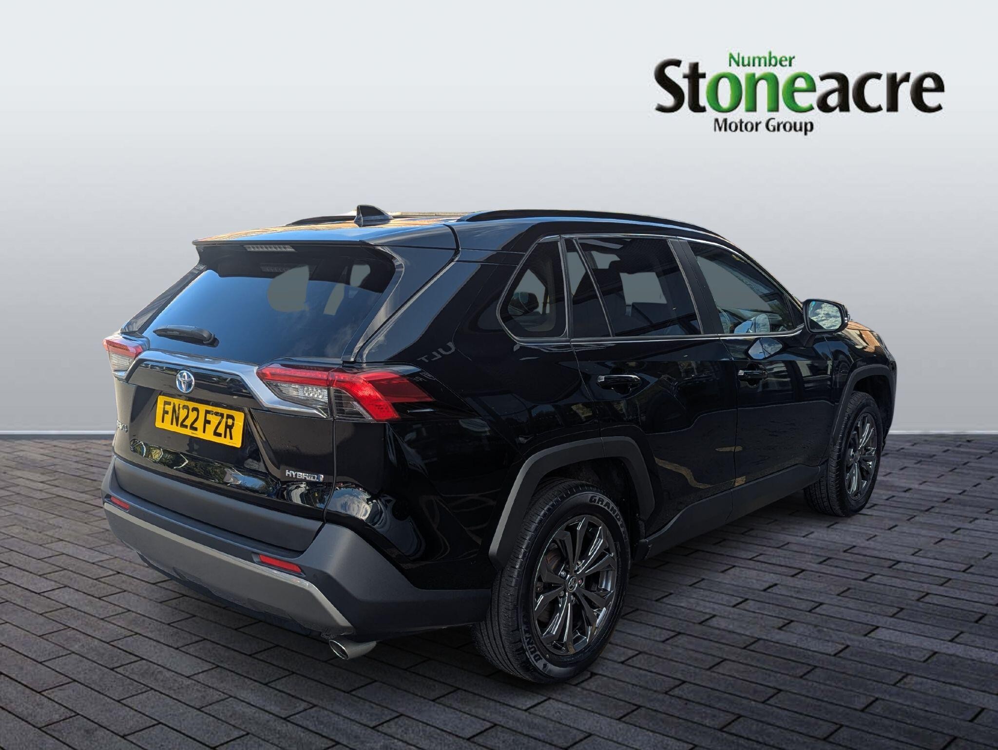 Toyota RAV4 Image 3