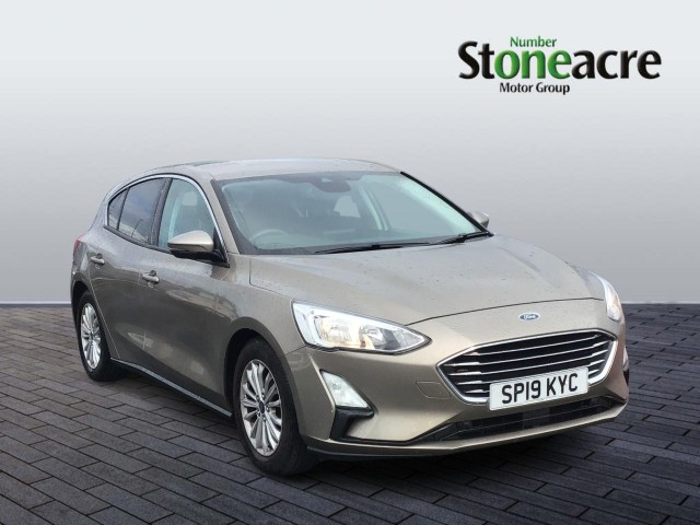 Ford Focus 1.0 EcoBoost 125 Titanium 5dr SP19KYC Image 1