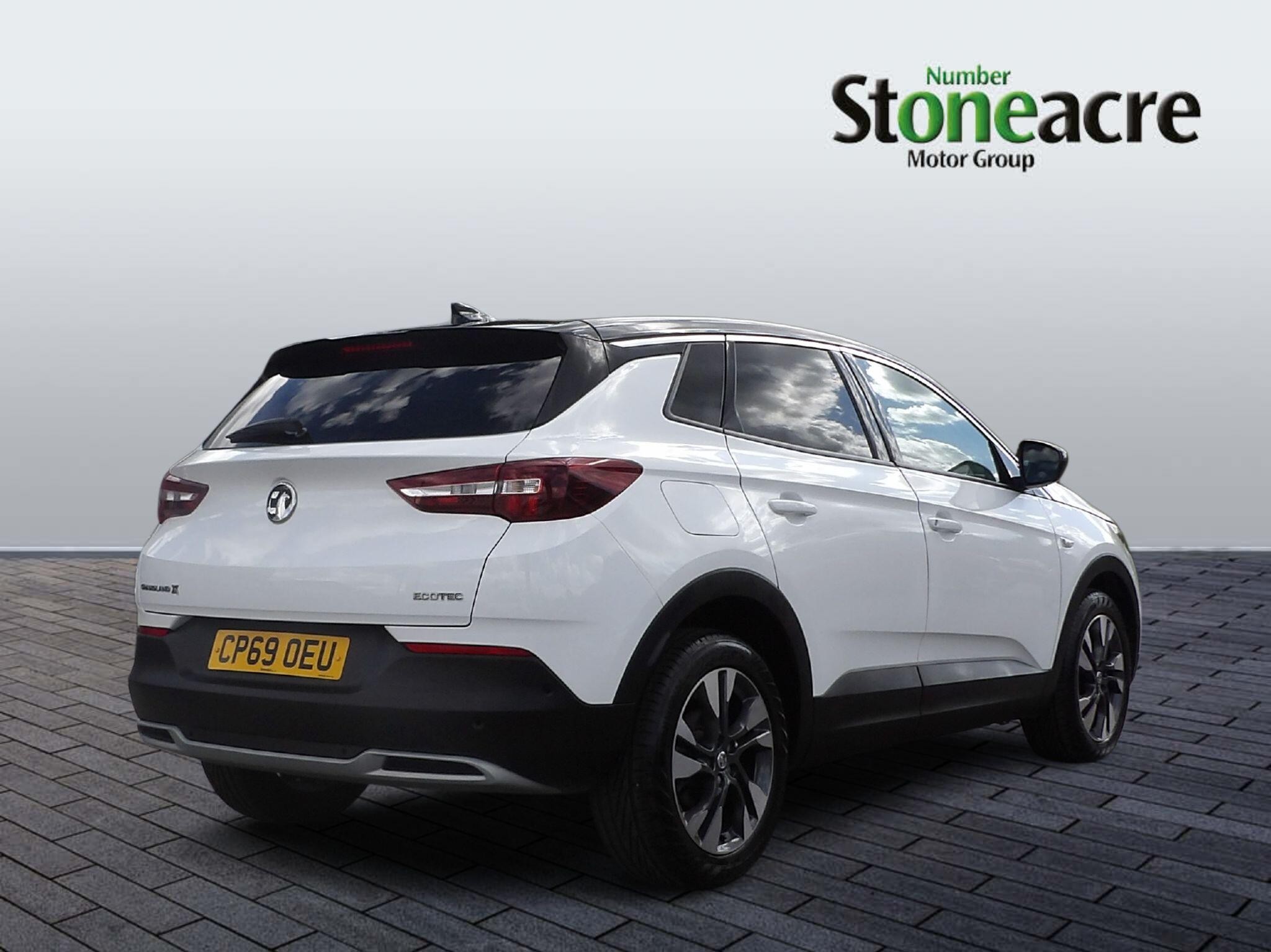 Vauxhall Grandland X Image 2