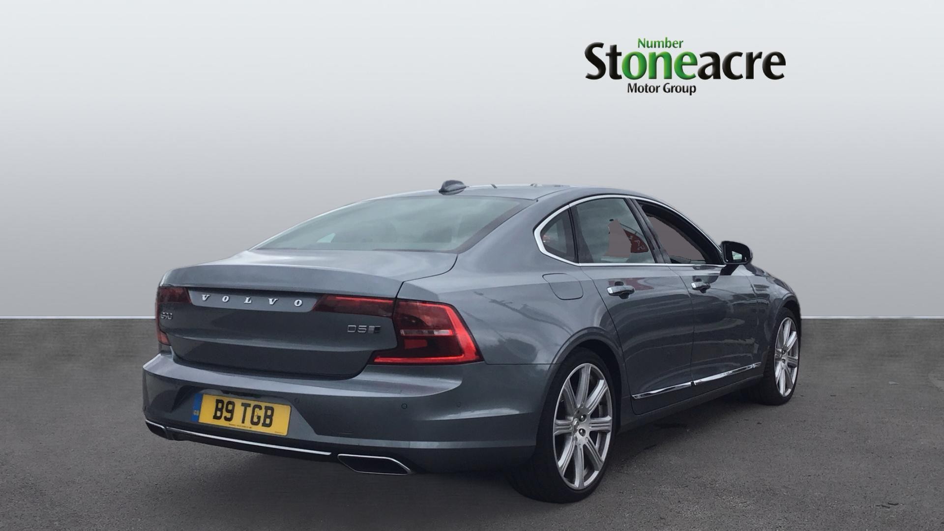 Volvo S90 Image 2