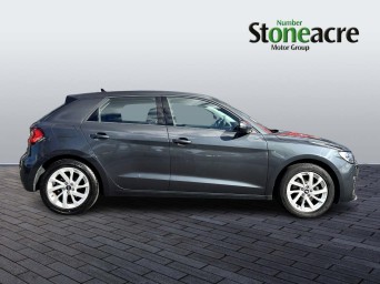 Audi A1 1.0 TFSI 30 Sport Sportback S Tronic Euro 6 (s/s) 5dr NU71VPO Image 2