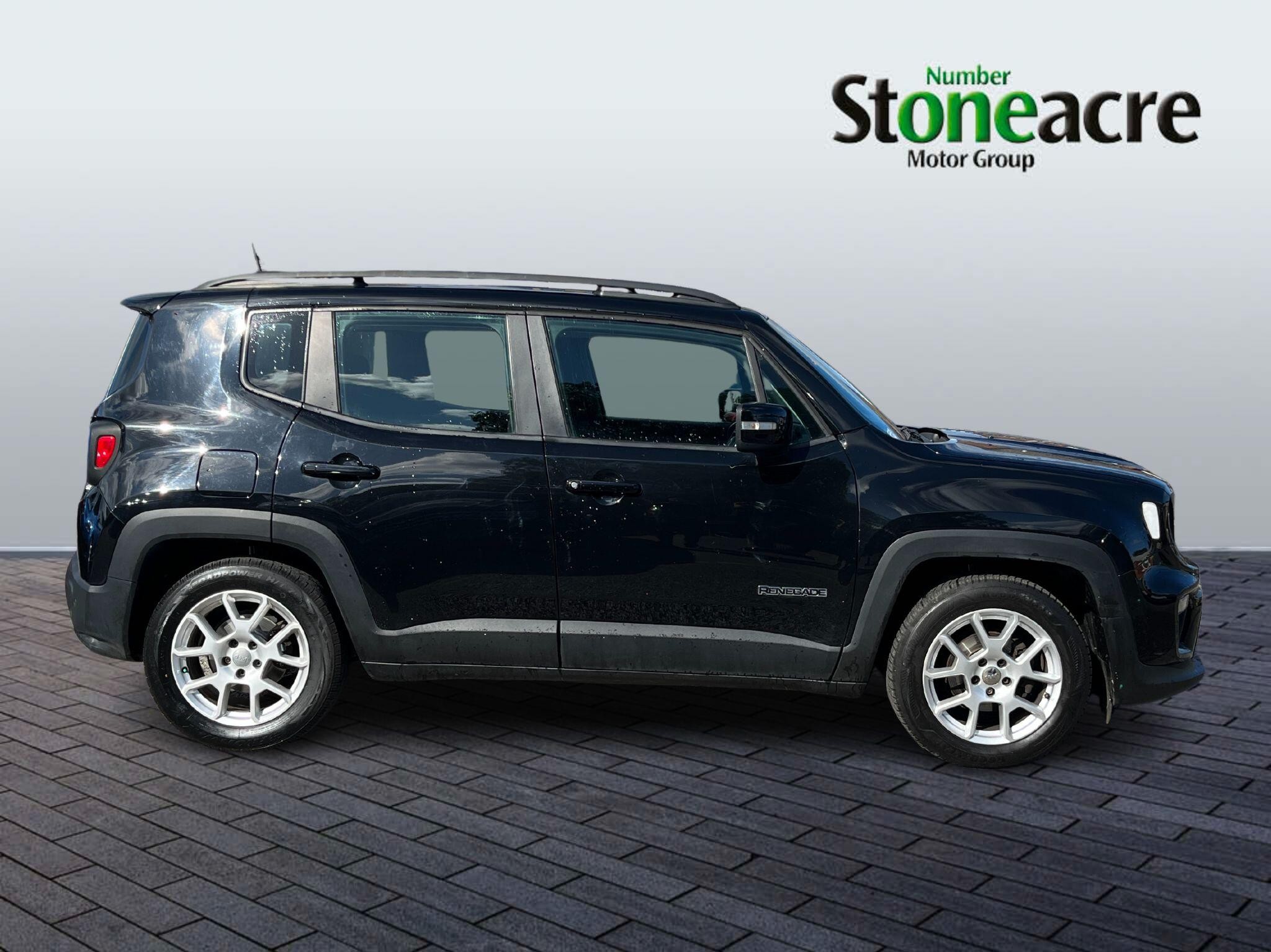 Jeep Renegade Image 2