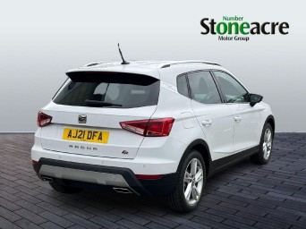 SEAT Arona 1.0 TSI 110 FR [EZ] 5dr AJ21DFA Image 3