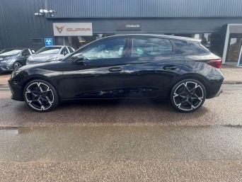 CUPRA Leon 2.0 TSI VZ1 DSG Euro 6 (s/s) 5dr null Image 2