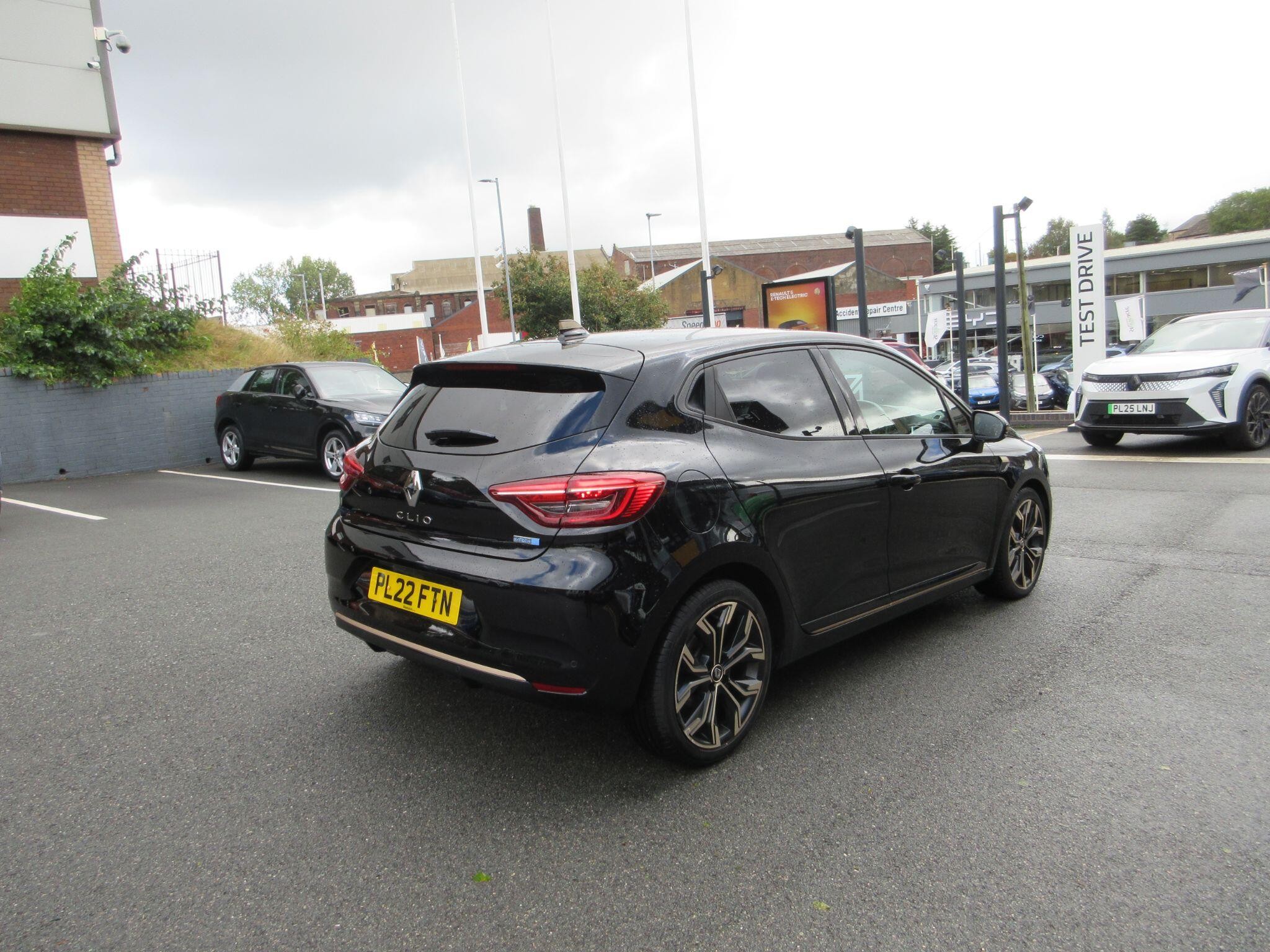 Renault Clio Image 3