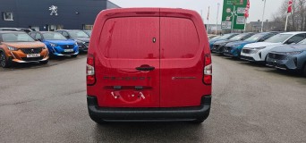 Peugeot e-Partner 52kWh Professional Long Panel Van Auto LWB 6dr (7.4kW Charger) YF25UJD Image 3
