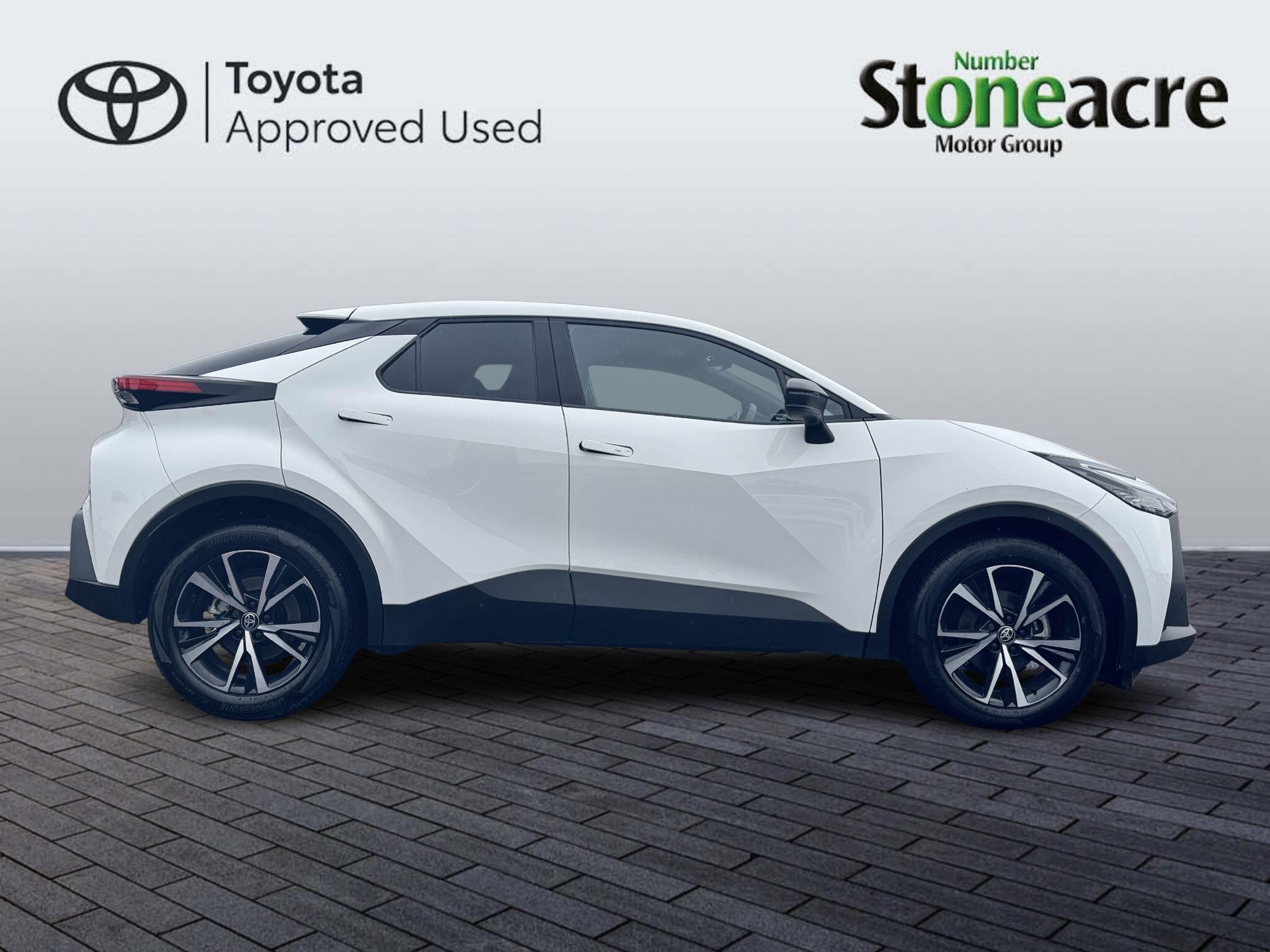 Toyota C-HR Self-Charging Hybrid Image 2