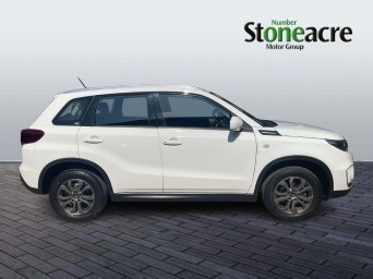 Suzuki Vitara 1.4 Boosterjet 48V Hybrid SZ4 5dr YN21WOD Image 2