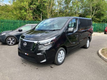 Nissan Primastar 2.0 dCi 30 Tekna L1 Euro 6 (s/s) 5dr null Image 3