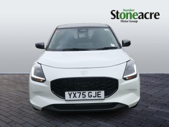 Suzuki Swift 1.2 MHEV Motion Euro 6 (s/s) 5dr YX75GJE Image 2