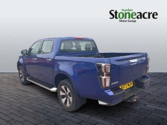Isuzu D-Max 1.9 TD DL40 Auto 4WD Euro 6 (s/s) 4dr AK72MLN Image 3