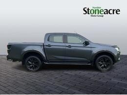Isuzu D-Max V-Cross Image 2
