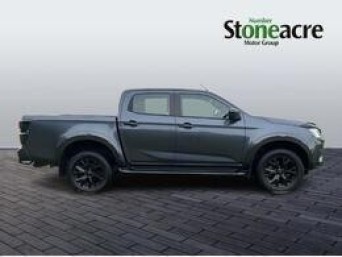 Isuzu D-Max V-Cross 1.9 TD V-Cross Auto 4WD Euro 6 (s/s) 4dr AK23XVC Image 2