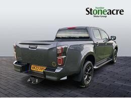Isuzu D-Max V-Cross Image 3