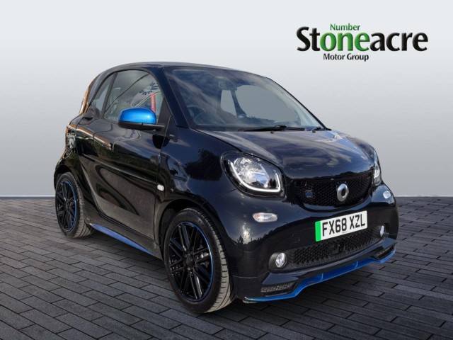 Smart FORTWO 17.6kWh Edition Nightsky Auto 2dr (22kW Charger) FX68XZL Image 1