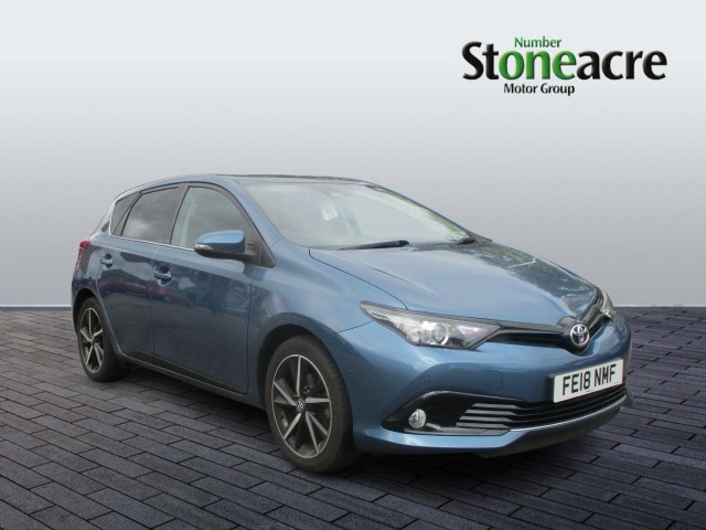 Toyota Auris 1.2 VVT-i Design Euro 6 (s/s) 5dr FE18NMF Image 1
