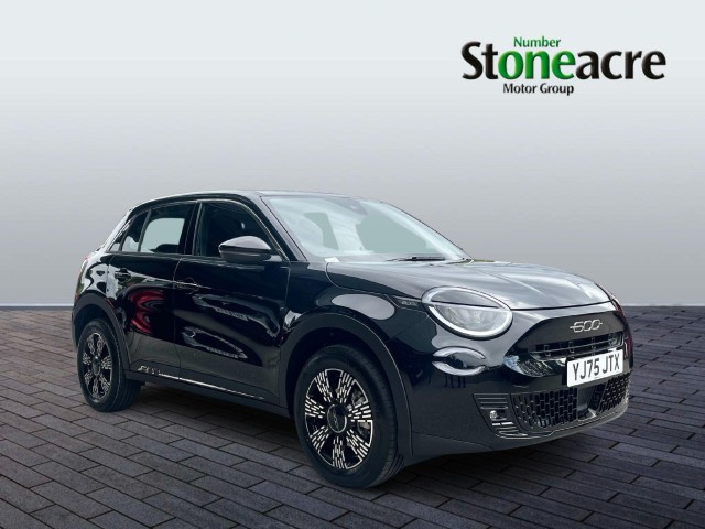 Fiat 600 1.2 MHEV e-DCT Euro 6 (s/s) 5dr YJ75JTX Image 1