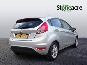 Ford Fiesta 1.6 Zetec Powershift Euro 5 5dr FH14SYU Image 3