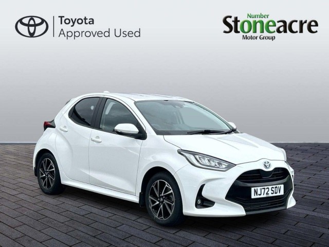 Toyota Yaris 1.5 Hybrid Design 5dr CVT NJ72SDV Image 1