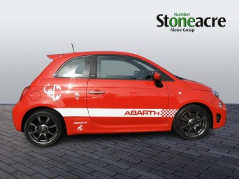 Abarth 595 1.4 T-Jet Auto Euro 6 3dr SK67UEA Image 2