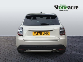 Fiat 600 1.2 MHEV La Prima e-DCT Euro 6 (s/s) 5dr YJ75JHX Image 3