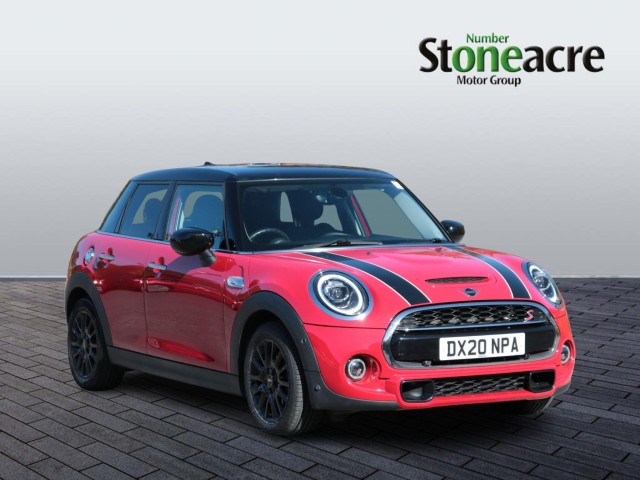 MINI Hatch 2.0 Cooper S Classic Euro 6 (s/s) 5dr DX20NPA Image 1