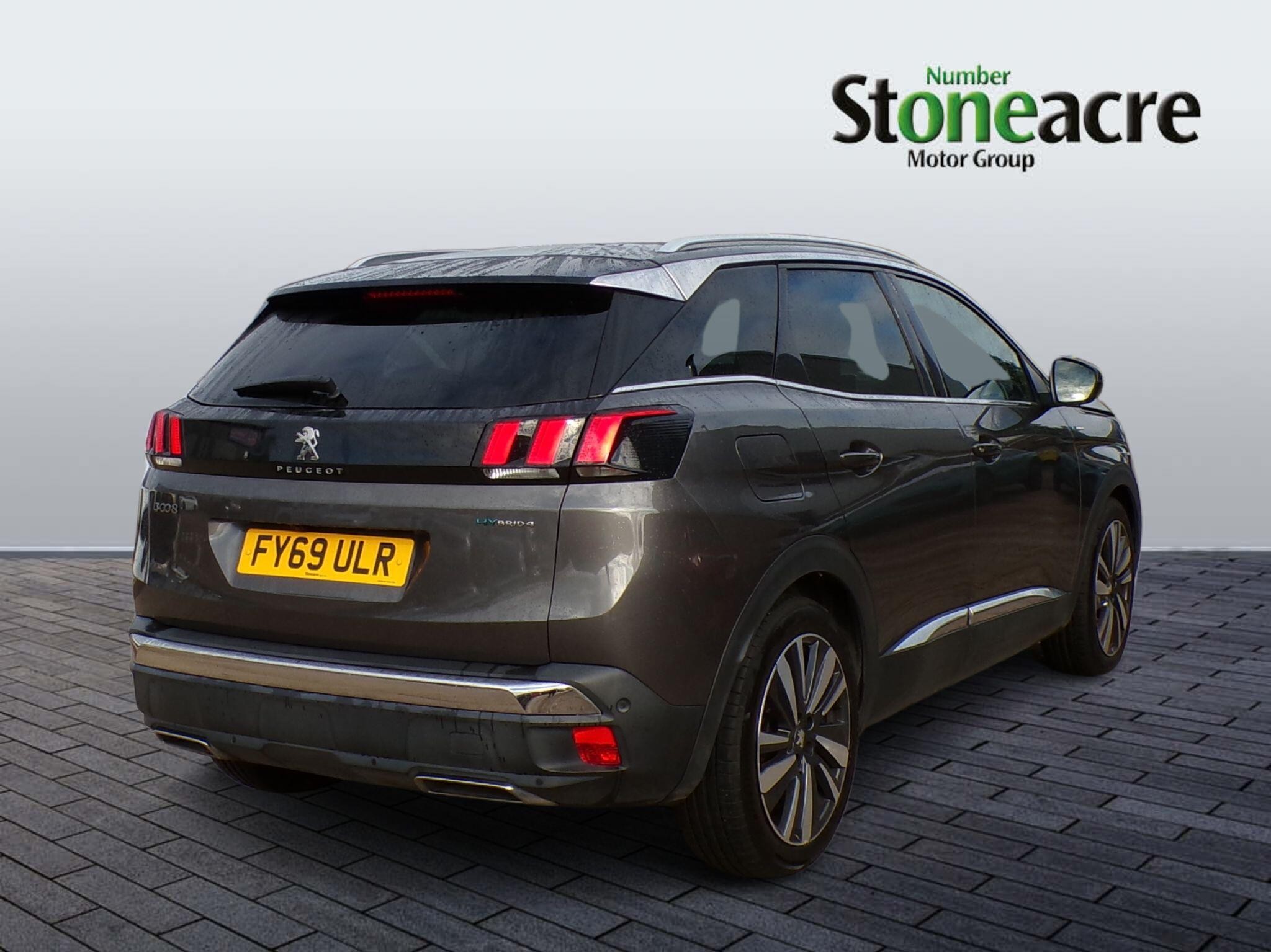 Peugeot 3008 Plug-in Hybrid Image 3