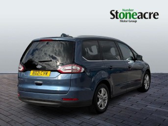 Ford Galaxy 2.0 EcoBlue Titanium Auto Euro 6 (s/s) 5dr BD21CVW Image 3