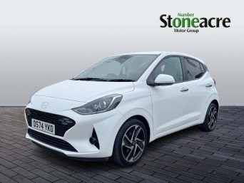 Hyundai i10 1.0 Premium Auto Euro 6 (s/s) 5dr DS74YKO Image 3