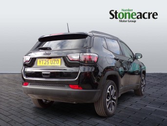 Jeep Compass 1.5 T4 e-Hybrid MHEV North Star DCT FWD Euro 6 (s/s) 5dr YT25UZO Image 3