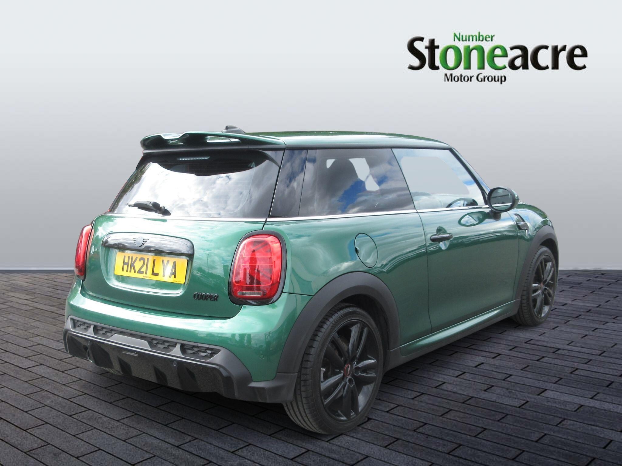 MINI Hatch Image 3