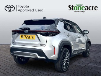 Toyota Yaris Cross 1.5 VVT-h Dynamic SUV 5dr Petrol Hybrid E-CVT AWD Euro 6 (s/s) (116 ps) NU72KTA Image 3