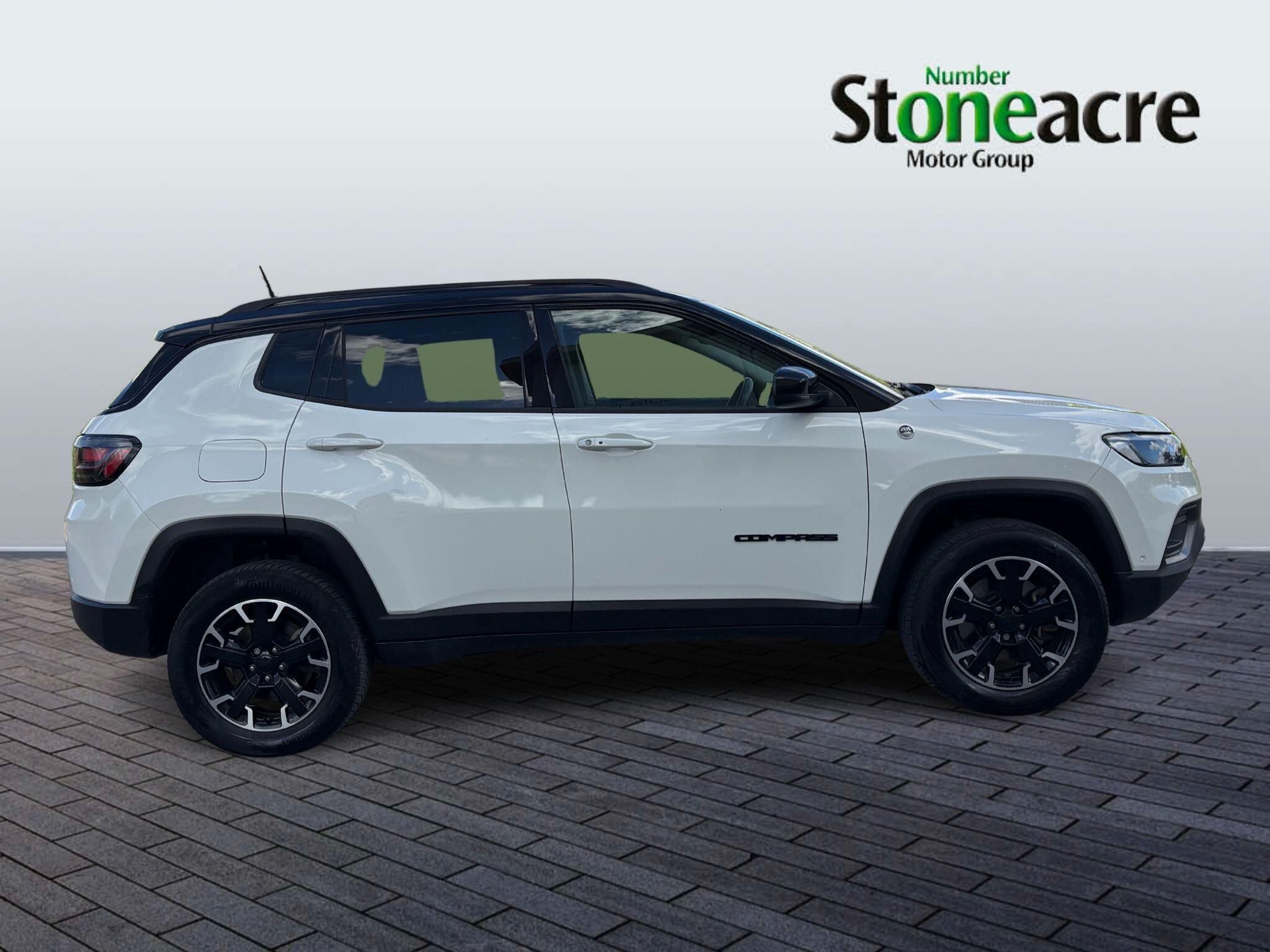 Jeep Compass Image 2