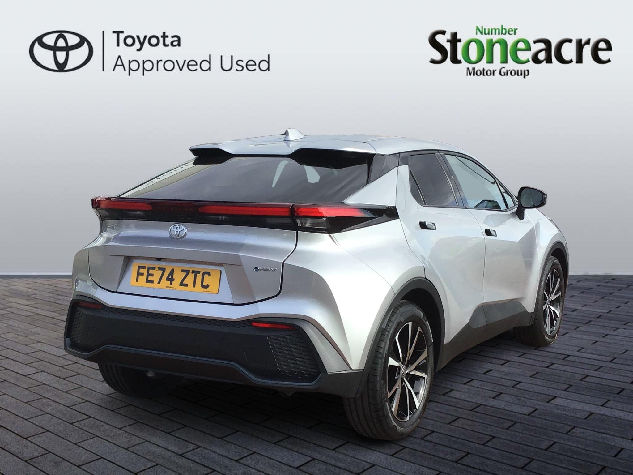 Toyota C-HR Self-Charging Hybrid Image 2