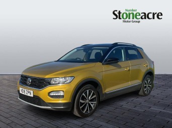 Volkswagen T-Roc 1.5 TSI EVO Design Euro 6 (s/s) 5dr ND18ZPN Image 3