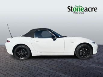 Mazda MX-5 1.5 SKYACTIV-G Prime-Line Euro 6 (s/s) 2dr YG24PXT Image 3