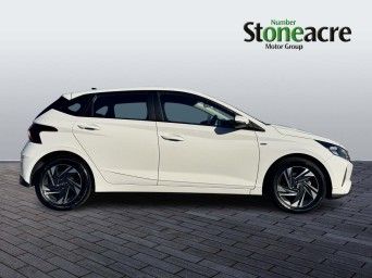 Hyundai i20 1.0 T-GDi MHEV SE Connect Hatchback 5dr Petrol Hybrid DCT Euro 6 (s/s) (100 ps) BN72WEF Image 2