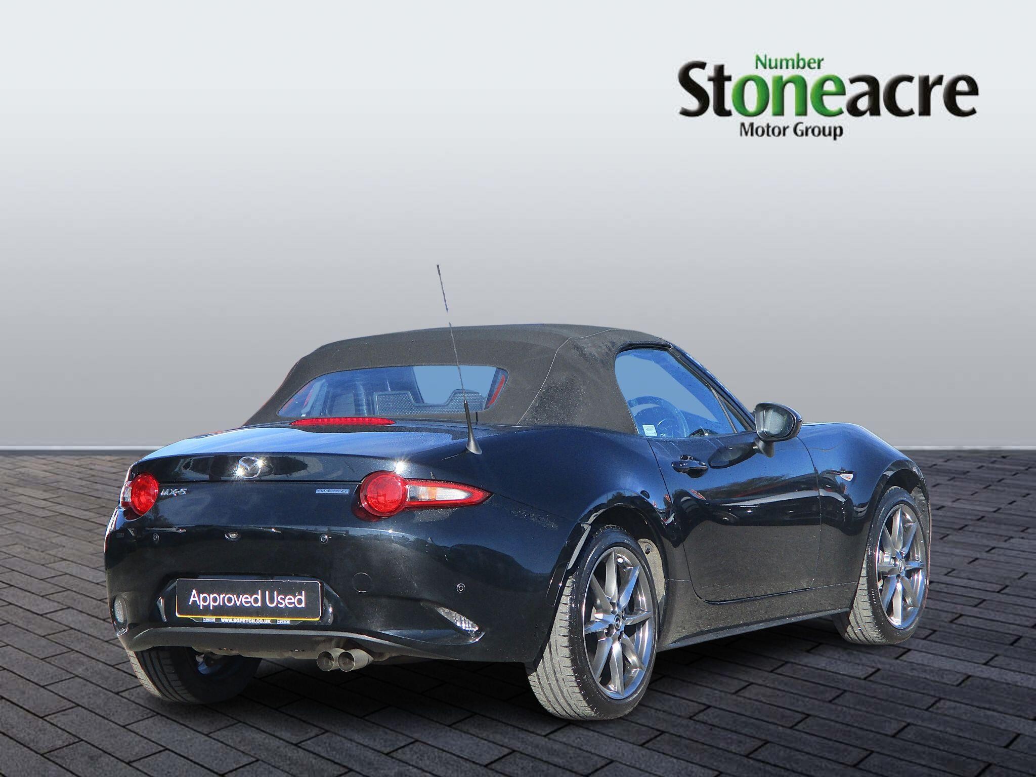 Mazda MX-5 Image 3
