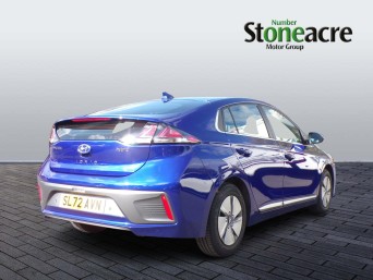 Hyundai IONIQ Hybrid 1.6 h-GDi Premium Hatchback 5dr Petrol Hybrid DCT Euro 6 (s/s) (141 ps) SL72AVN Image 3