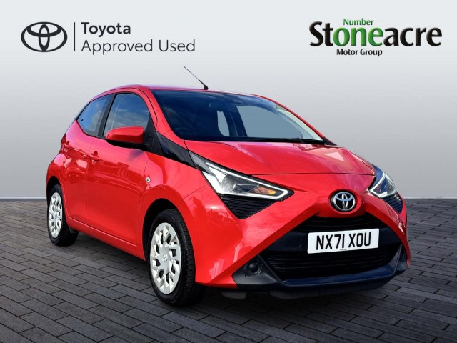 Toyota Aygo 1.0 VVT-i x-play Hatchback 5dr Petrol Manual Euro 6 (s/s) (71 ps) NX71XOU Image 1