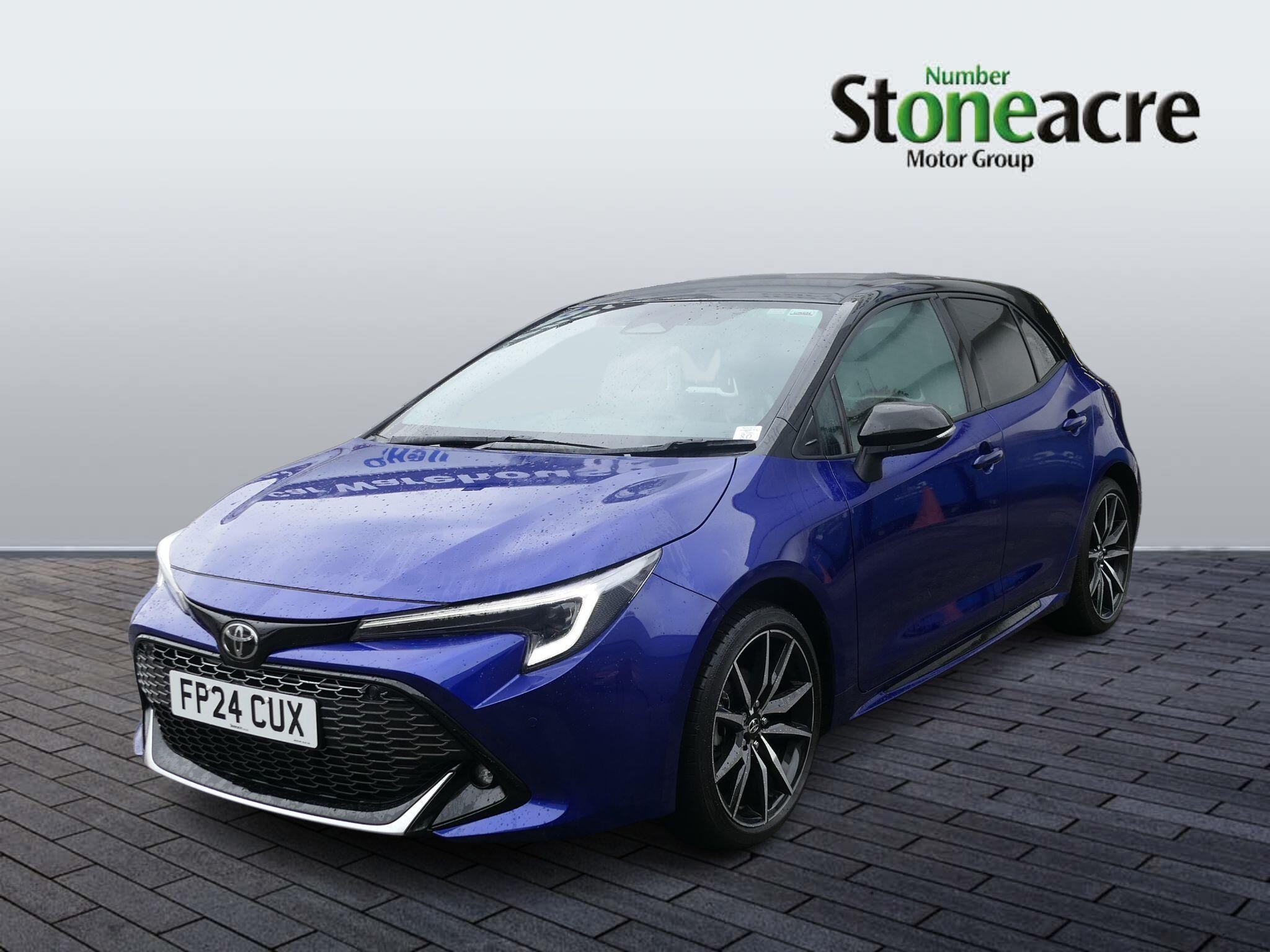 Toyota Corolla Hatchback Image 3