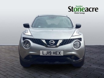 Nissan Juke 1.6 Bose Personal Edition XTRON Euro 6 5dr LJ19HEX Image 2